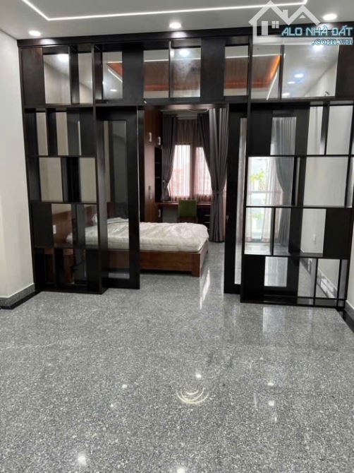 (BÁN GẤP) NHÀ SIÊU ĐẸP - SHR - DT52m2,MT4m- HXH - TẠI P6,GÒ VẤP - GIÁ CHỈ 8x TỶ !! - 4