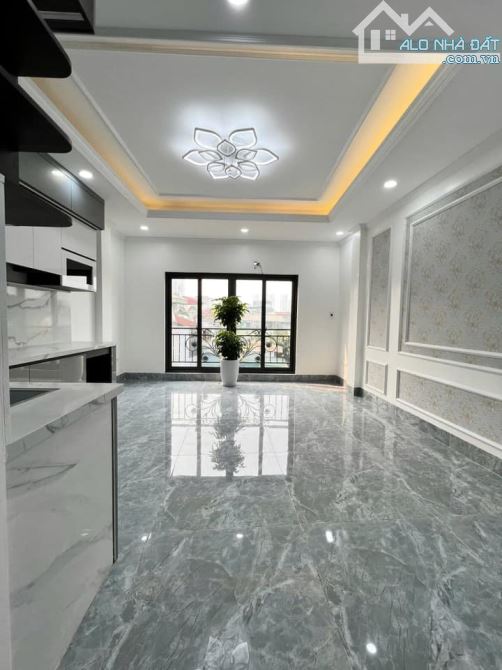 Khương Đình - Thanh Xuân 20m Ra Đường Ô Tô -  40m2 x 6T Thang Máy - MT 4,5 - Giá 8,9 tỷ - 3