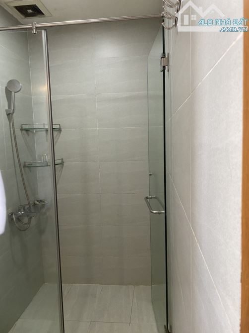 Chung cư 590, CMT8,P11, Quận 3:81m2,2p ngủ,2wc,NTCB, 14tr/th - 4