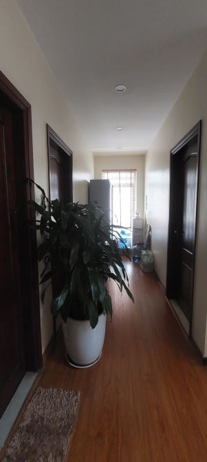 Bán biệt thự Villa Nguyễn Thị Định DT 160m2 x 4 tầng, vỉa hè, Ô tô tránh, thang máy, MT 9m - 4