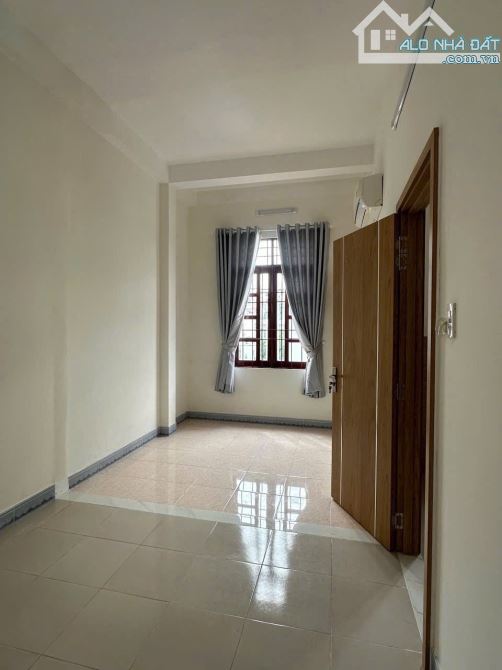 Nhà 3 tầng kiên cô khu dân cư Hòn Sện - Vĩnh Hoà . Cách biển chỉ 500m - 5