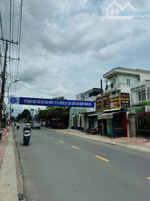 ✅ Bán nhà 1 trệt 2 lầu mặt tiền Nguyễn Đình Chiểu thuộc Phường 3 , TP Tân An _ 3.5 x 28m2 - 5