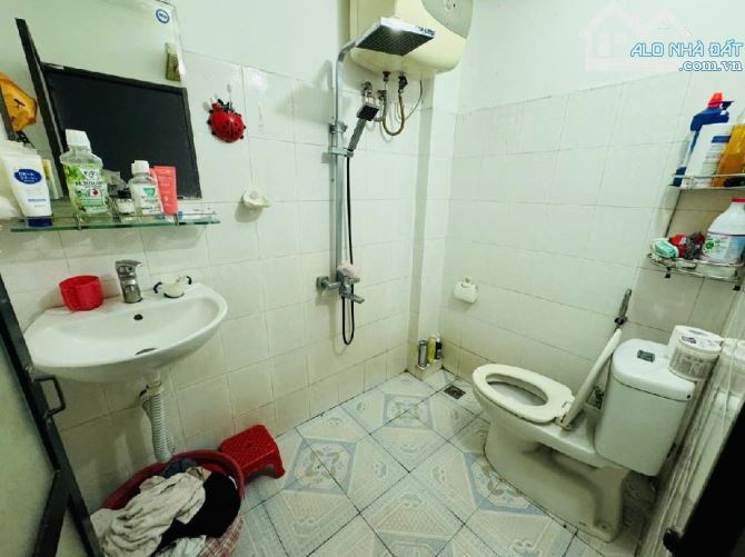 8Tỷ có nhà 4tầng, 40m trung tâm quận Hà Đông, phân lô, ô tô ngủ trong nhà, 30m ra phố. - 5