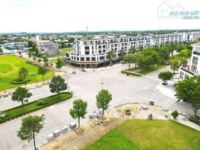 1 lô duy nhất sau lưng shophouse rẻ hơn thị trường 200ttr kdt Phú Mỹ - 5