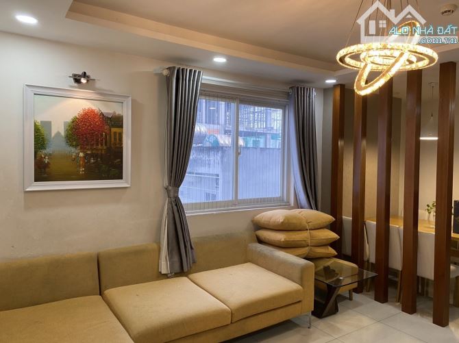 Chung cư 590, CMT8,P11, Quận 3:81m2,2p ngủ,2wc,NTCB, 14tr/th - 5