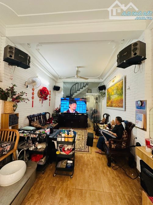 Bán nhà Văn Quán, Hà Đông. DT 50m2 xây 5 tầng. Ô tô đỗ cửa. Giá 13.8 tỷ có thương lượng - 5