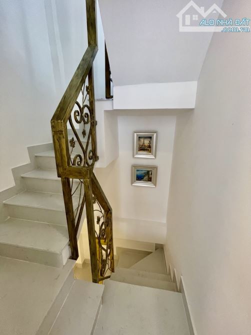 NHÀ 5 TẦNG QUẬN 3 - HẺM THÔNG, THIẾT KẾ CHÂU ÂU - 4PN, SỔ HỒNG RIÊNG - CHỈ 4.99 TỶ! - 5