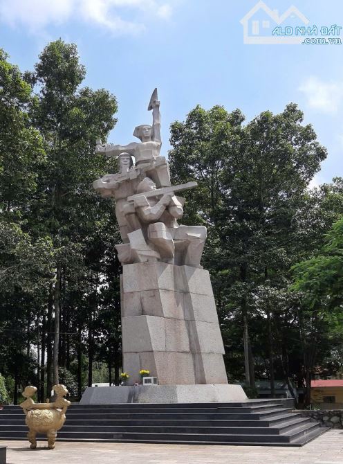 Nóng! Ngay trường Trung học cơ sở Lai Uyên xuất hiện 1 lô sổ sẵn ngộp hơn lúc mua 200triệu - 6