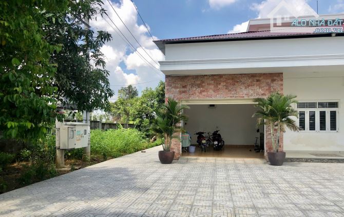 Bán khu nghỉ dưỡng gần 6000m2 Thạnh Phú – Vĩnh Cửu view sông Đồng Nai giá 8tr/m2 bến cảng - 6