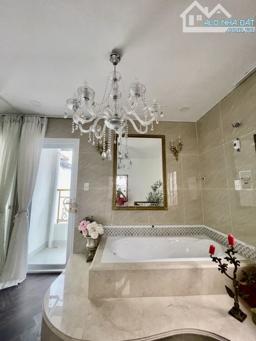 NHÀ 5 TẦNG QUẬN 3 - HẺM THÔNG, THIẾT KẾ CHÂU ÂU - 4PN, SỔ HỒNG RIÊNG - CHỈ 4.99 TỶ! - 6