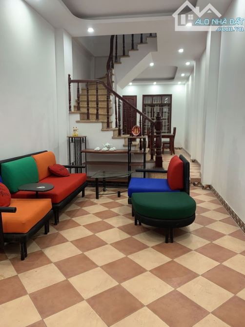 BÁN NHÀ GIÁP NHỊ, TRƯƠNG ĐỊNH 20M RA ĐƯỜNG Ô TÔ 50 M2 X4 TẦNG GIÁ 8,95 TỶ - 8
