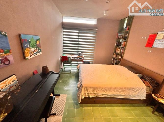 Q. Long Biên biệt thự nhà vườn 240m2, mặt tiền hơn 10m, lô góc, trước nhà ô tô tránh. - 9