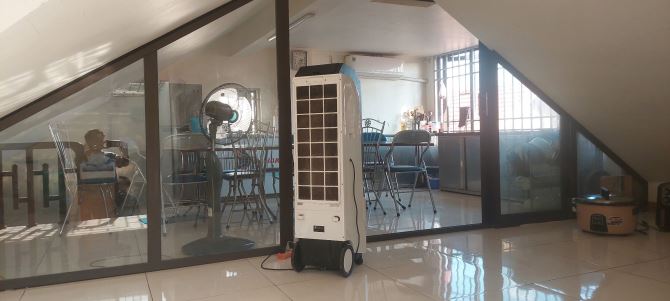 Bán biệt thự Villa Nguyễn Thị Định DT 160m2 x 4 tầng, vỉa hè, Ô tô tránh, thang máy, MT 9m - 9