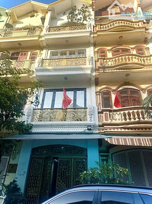 Chính chủ cần bán Gấp - Nhà đẹp - thông tin chuẩn