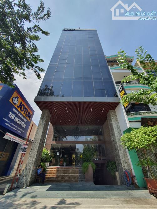 Bán Tòa Văn Phòng Mặt Phố Thể Giao, Hai Bà Trưng DT 225m2, 9T, MT 8,8m