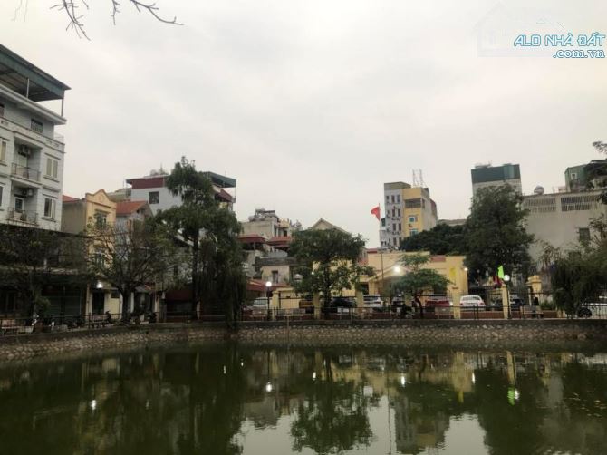 Bán nhà riêng 78m2 ô tô,căn góc view Hồ mặt tiền lớn phố kim Giang