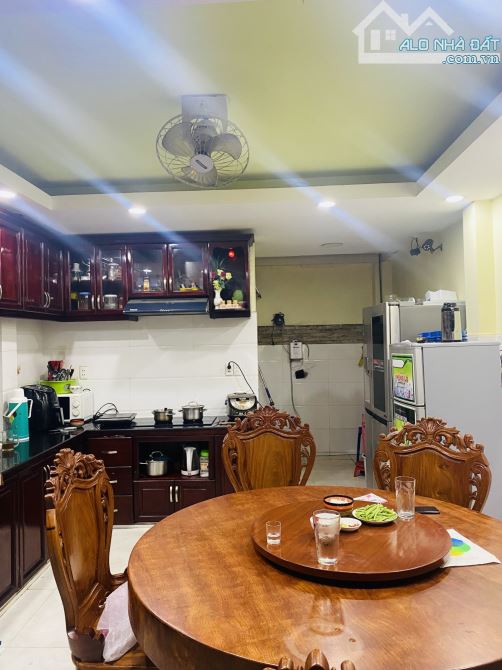 MẶT TIỀN KINH DOANH GIÁP LŨY BÁN BÍCH - TÂN PHÚ - 72M2 - 5 TẦNG - 5 PHÒNG