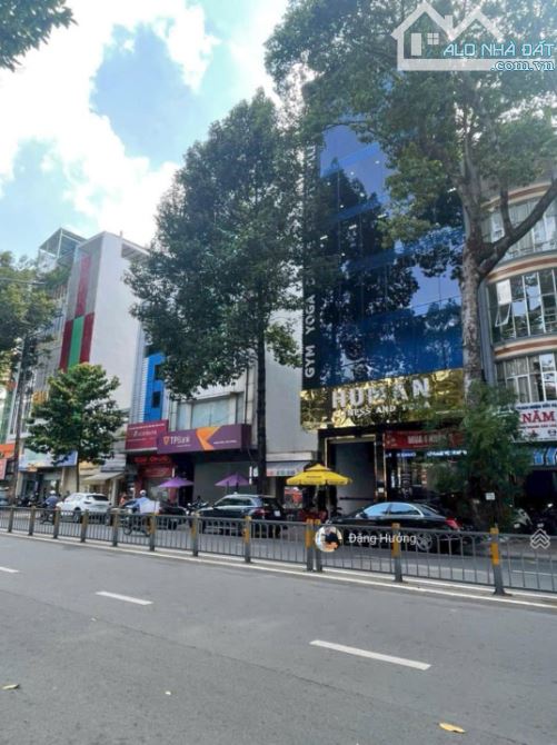 Siêu vị trí- khuôn đất 2 MT Ng Thị Minh Khai, Q3- 20,5x35m-698.8m2- CTXD 2 hầm 17 tầng