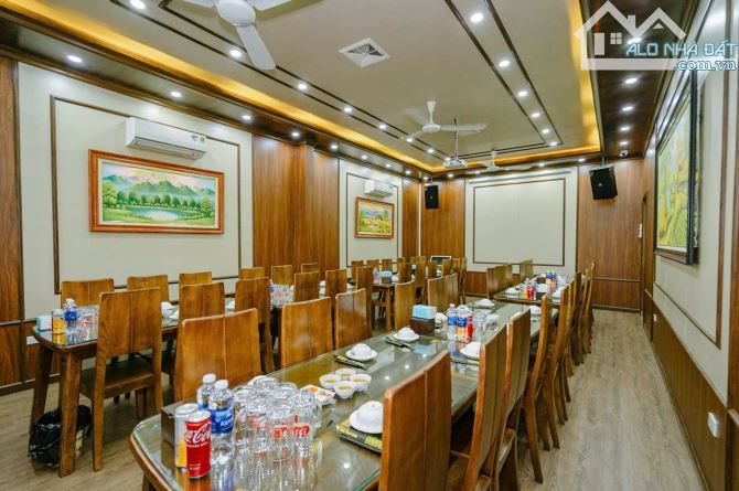 Cần bán 286m2 đất mặt đường Ql1A, kinh doanh đắc địa tại Xuân Ổ, tp BN Giá 2x tỷ