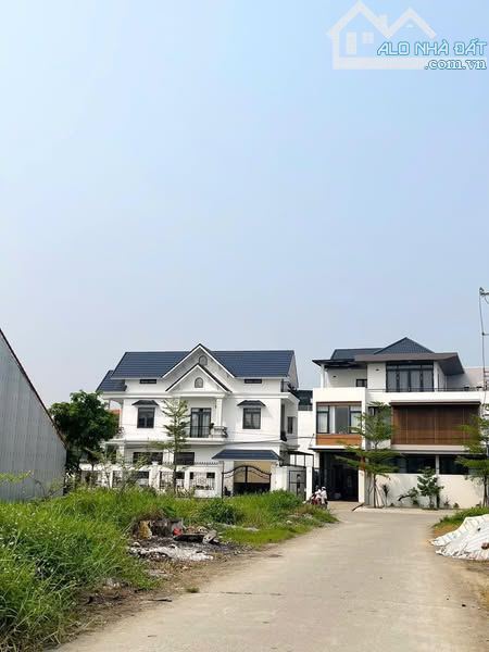 Đất cạnh KQH Ngọc Anh giá tốt ~18tr/m2 👉 Khu xen ghép cạnh KQH, đường Ô tô, gần đường Phạ