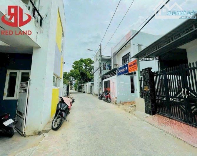 ĐẤT KIỆT Ô TÔ HOÀNG QUỐC VIỆT - Cạnh TTTM Aeon Mall Huế CHỈ 2T0X