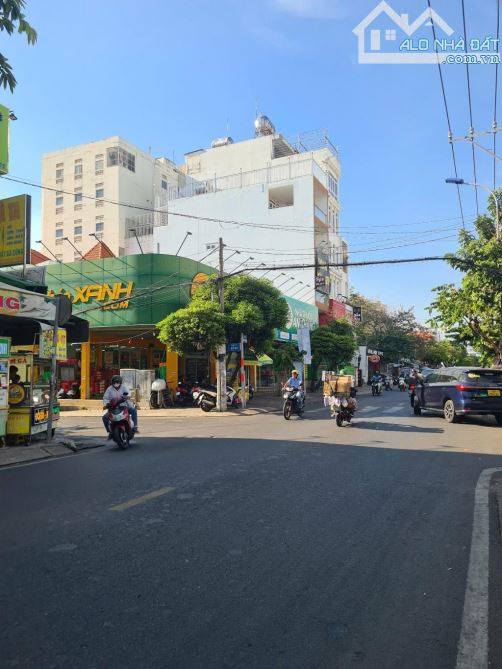 Mặt tiền Lâm Văn Bền Bình Thuận Q7, 2 tầng 317.5m2 ngang gần 8m chỉ 34 tỷ