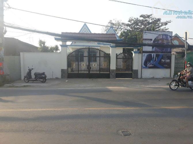 BIỆT THỰ MẶT TIỀN NGUYỄN DUY TRINH, DT 547M² (NGANG 13.8M2), KINH DOANH ĐỈNH