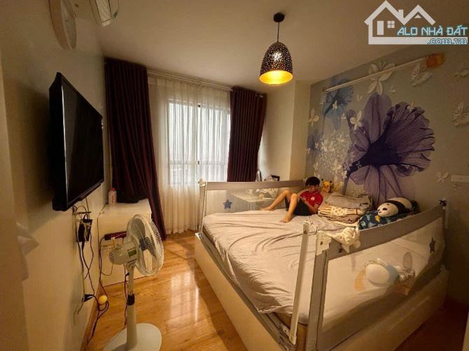 Bán căn hộ Chung Cư The Pride, La Khê DT: 98m2