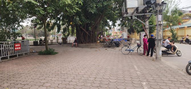 Trục chính- Kinh doanh- gần KĐT Liên Ninh- Thanh Trì