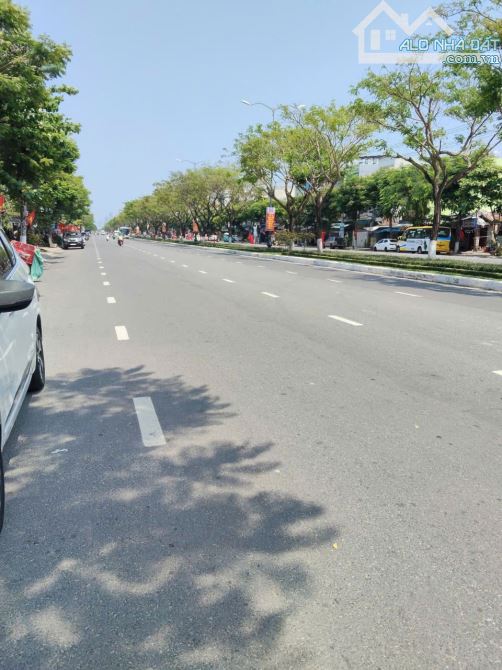MẶT TIỀN ĐƯỜNG LÊ VĂN HIẾN - NGŨ HÀNH SƠN - GIÁ RẺ NHẤT KHU VỰC.