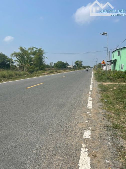 Mặt tiền Vành Đai 3 đoạn cách nguyễn đáng nối dài 300m