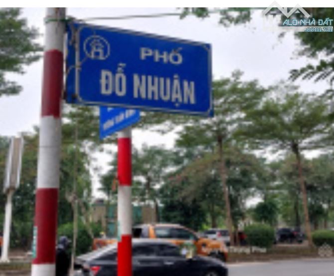 Cần bán đất đỗ nhuận 256 m2 trong đó là 16 m dài mặt tiền