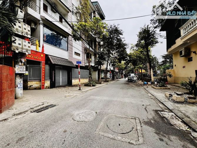 Bán nhà mặt ngõ 521 Trương Định-DT 131,MT 5,8m.NHÀ CẤP 4-MẶT NGÕ Ô TÔ-KINH DOANH. - 1