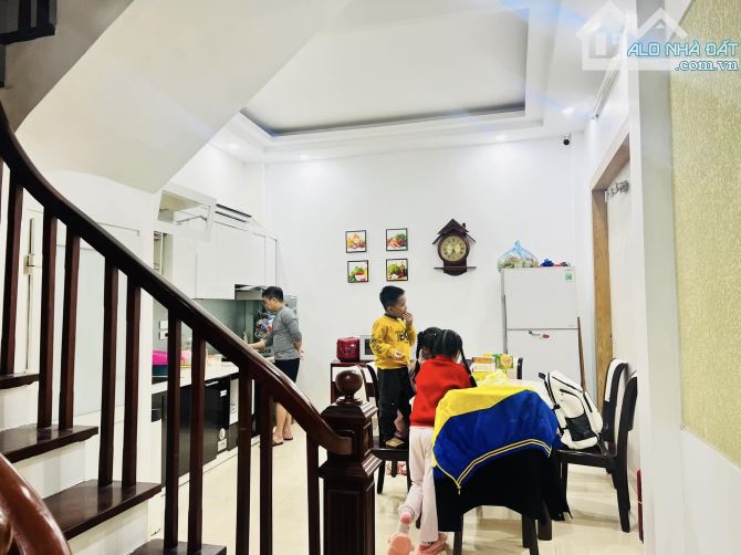 TRẦN DUY HƯNG TRUNG HÒA CẦU GIẤY 45m 14 TỶ MT 3.9m 5 TẦNG Ô TÔ ĐỖ CỬA NỞ HẬU - 1
