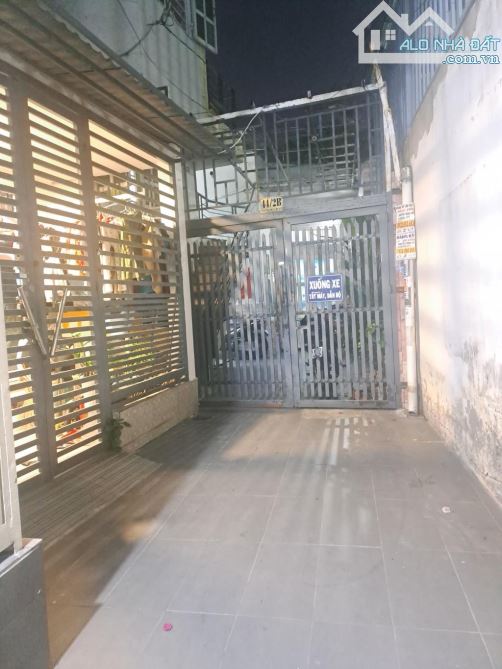 BÁN DÃY TRỌ 10X19 TÔ KÍ TMT QUẬN 12 THU NHẬP 35 triệu 1 THÁNG GIÁP RANH GÒ VẤP TÂN BÌNH - 1