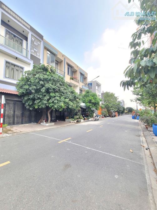 4,15Tỷ TL🔥Bán đất 83,9m2_KDC Gần làng đại học quốc gia Tp.HCM 200m, p.Đông Hòa, Tp.Dĩ An - 1