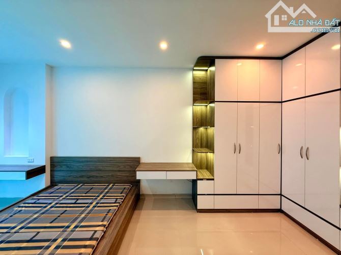 Chính chủ gửi bán CHDV Nguyên Xá - ĐHCN Hà Nội 90m2 7 tầng thang máy, 90m2 giá 22 tỷ. - 1