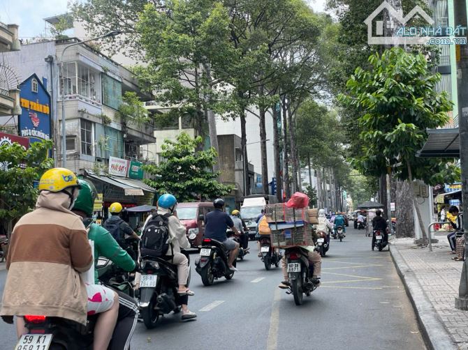 Siêu Phẩm Nhà Mặt Tiền Nguyễn Chí Thanh P.5 Q.10, DT:5x18m Hầm 6Tầng HĐT:90Tr Giá:32Tỷ - 1