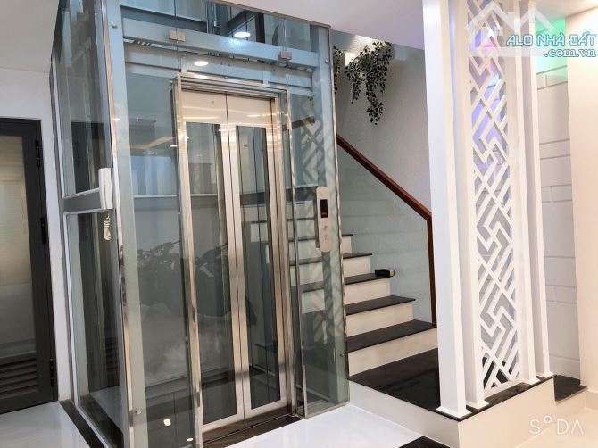 Nhà phố Bình Thạnh có thang máy đường Lê Quang Định - 4x15m, Nhà 4 tầng full nội thất - 1