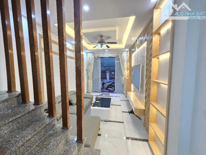 Chuyển Công Tác – Bán Gấp Nhà 5 Tầng, Móng 7 Tầng Siêu Chắc – Full Nội Thất – Chỉ 5.6 Tỷ - 1