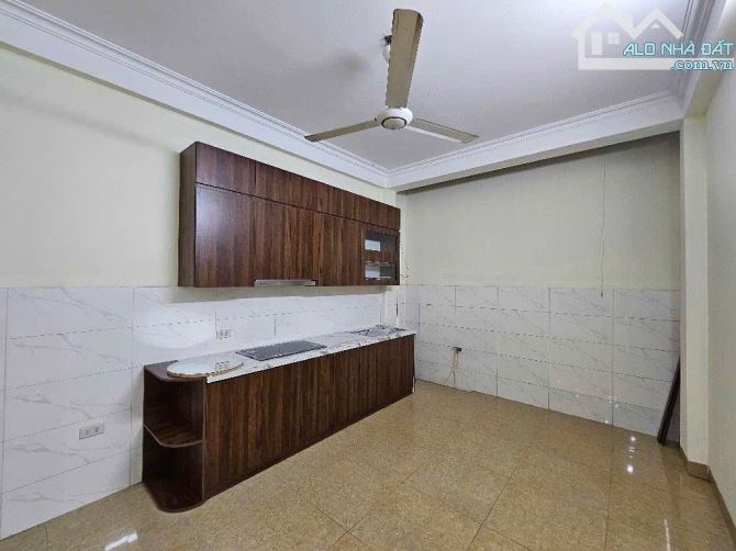 CẦN BÁN GẤP 💥 NHÀ ĐẸP NGÔ GIA TỰ-LONG BIÊN 50m2 x MT 3.5m, FULL NỘI THẤT, Ở NGAY 💸 6.38T - 1