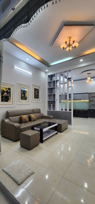 Bán Nhà Đẹp Lung Linh Gần Chợ Thanh Hoá - 1