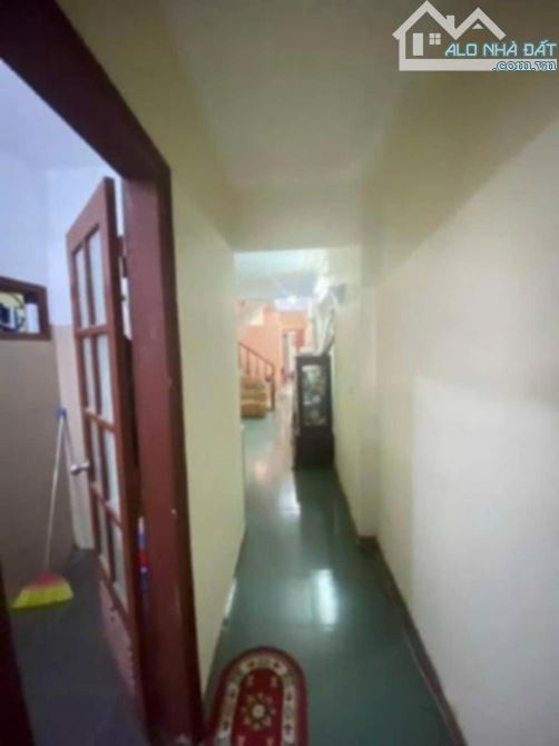 BÁN NHÀ QUẬN THANH XUÂN , Ô TÔ TRÁNH ĐỖ , TẶNG GIẤY PHÉP XD 6 TẦNG ,115M , GẦN 185TR/M - 2