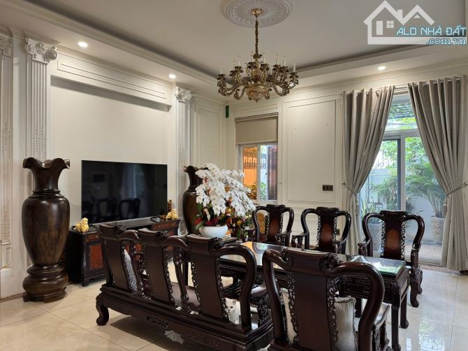 Biệt thự siêu đẹp Nguyễn Văn Hưởng - Thảo Điền, Q2 giá rẻ nhất khu vực, duy nhất 50 tỷ - 2