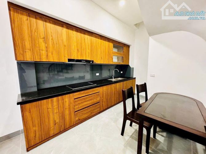 Bán căn nhà đẹp Ngô Gia Tự - Việt Hưng - Long Biên - 2