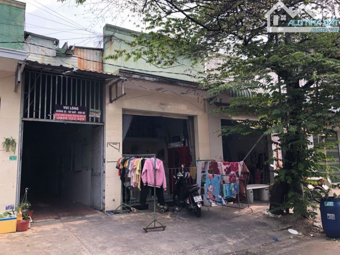 Dãy trọ Na9, KDC Việt Sing 150m2 , 7 phòng 1 kiot thu nhập 14tr/ tháng giá đầu tư 4 tỷ 350 - 2