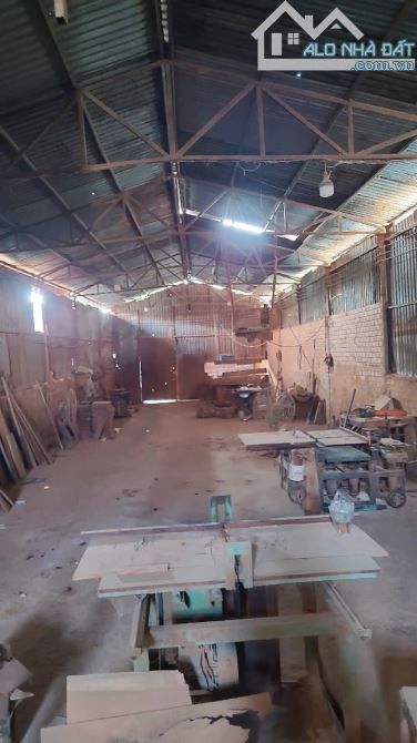 Cho thuê xưởng 700m2 mặt tiền đường  8m , gần đường số 13 khu công nghiệp AMATA  Long Bình - 3