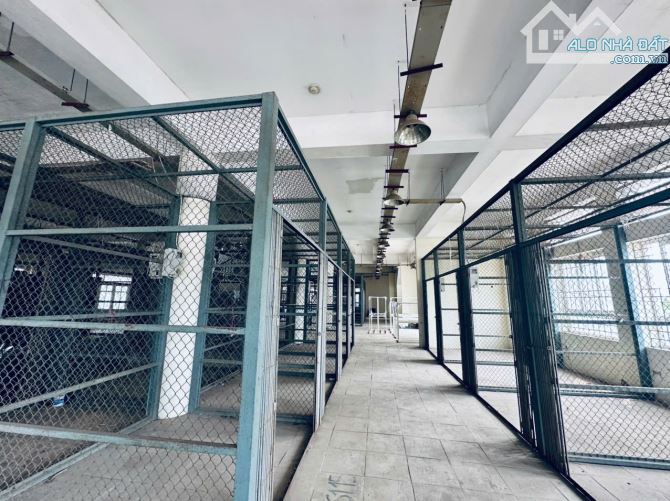Cho thuê kho xưởng, MBKD tại Cầu Diễn, Bắc Từ Liêm; 1000m2 - 3