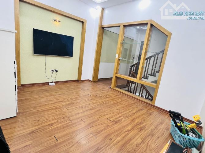 TRẦN DUY HƯNG TRUNG HÒA CẦU GIẤY 45m 14 TỶ MT 3.9m 5 TẦNG Ô TÔ ĐỖ CỬA NỞ HẬU - 3