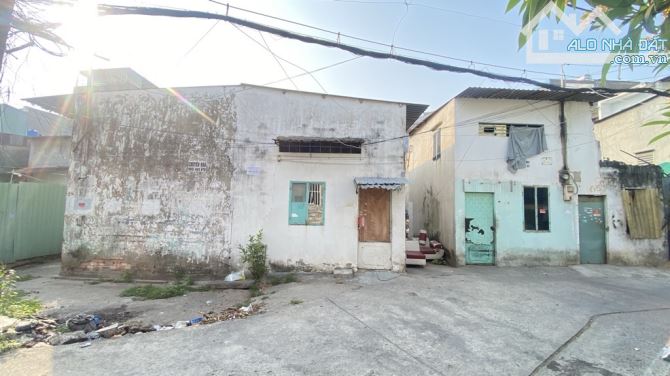 Lô Đất Dãy Trọ 12 Phòng DƯƠNG QUẢNG HÀM -250m2- 12 TỶ - 3